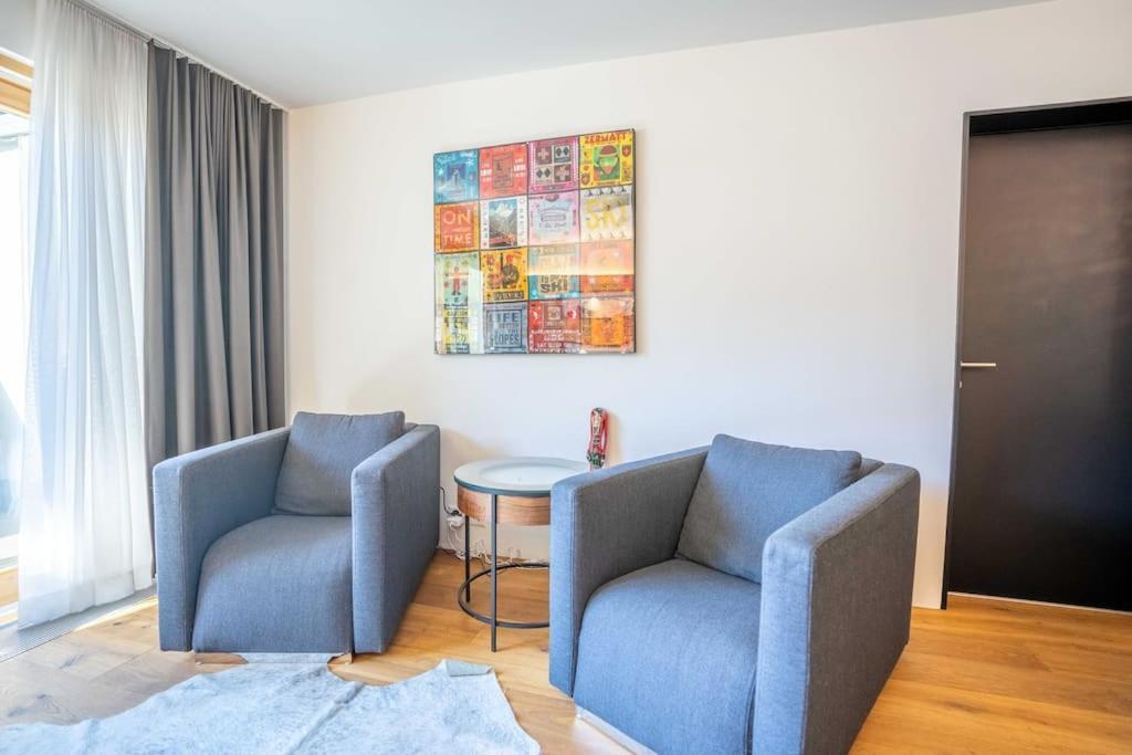 Moderne Wohnung Mit Ausblick Und Viel Sonne Zermatt Bagian luar foto