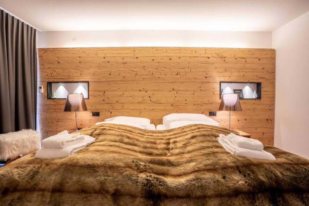 Moderne Wohnung Mit Ausblick Und Viel Sonne Zermatt Bagian luar foto